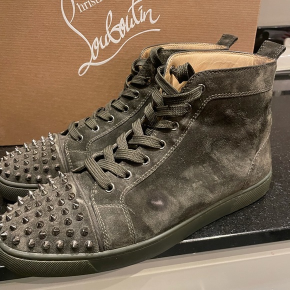 Men’s green suede high top louboutin sneakers - Picture 5 of 5